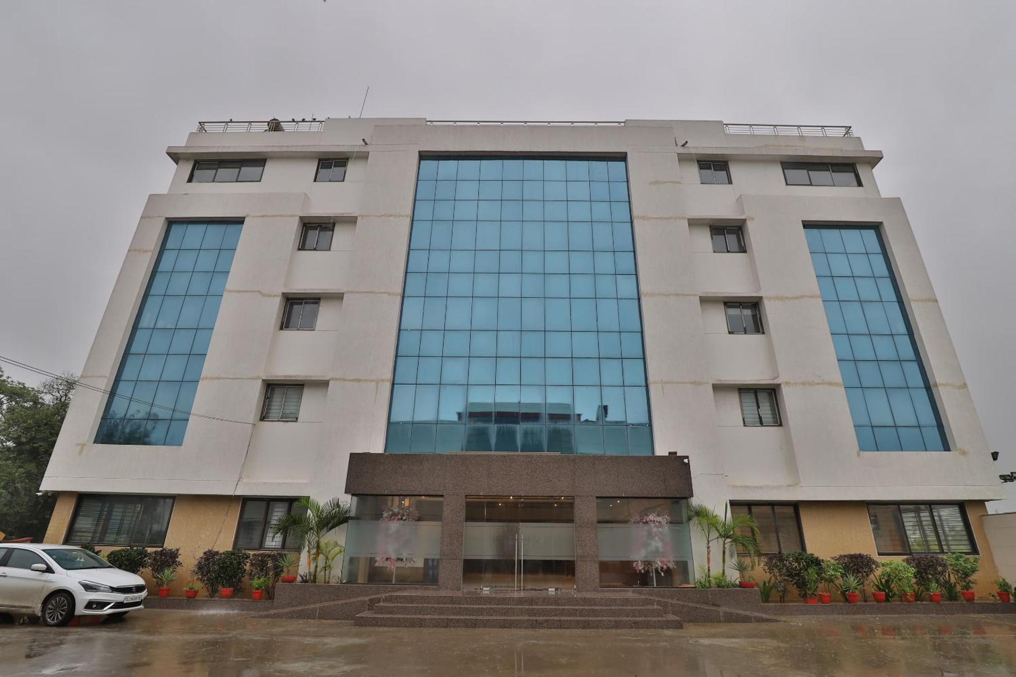 Atithi Resort Bharuch المظهر الخارجي الصورة